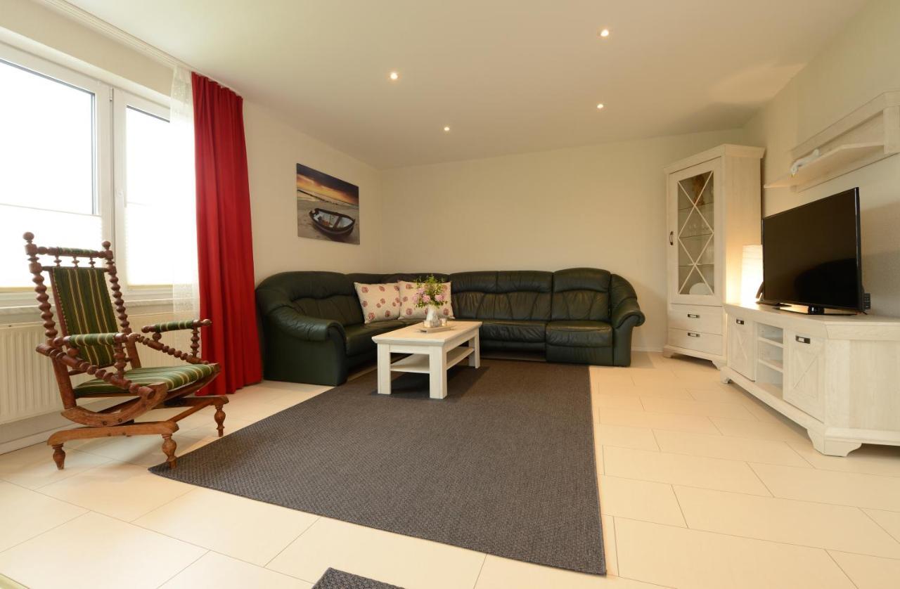 Ferienwohnung Seestern Fuer 6 Personen Mit Kamin & Terrasse Boltenhagen  Buitenkant foto