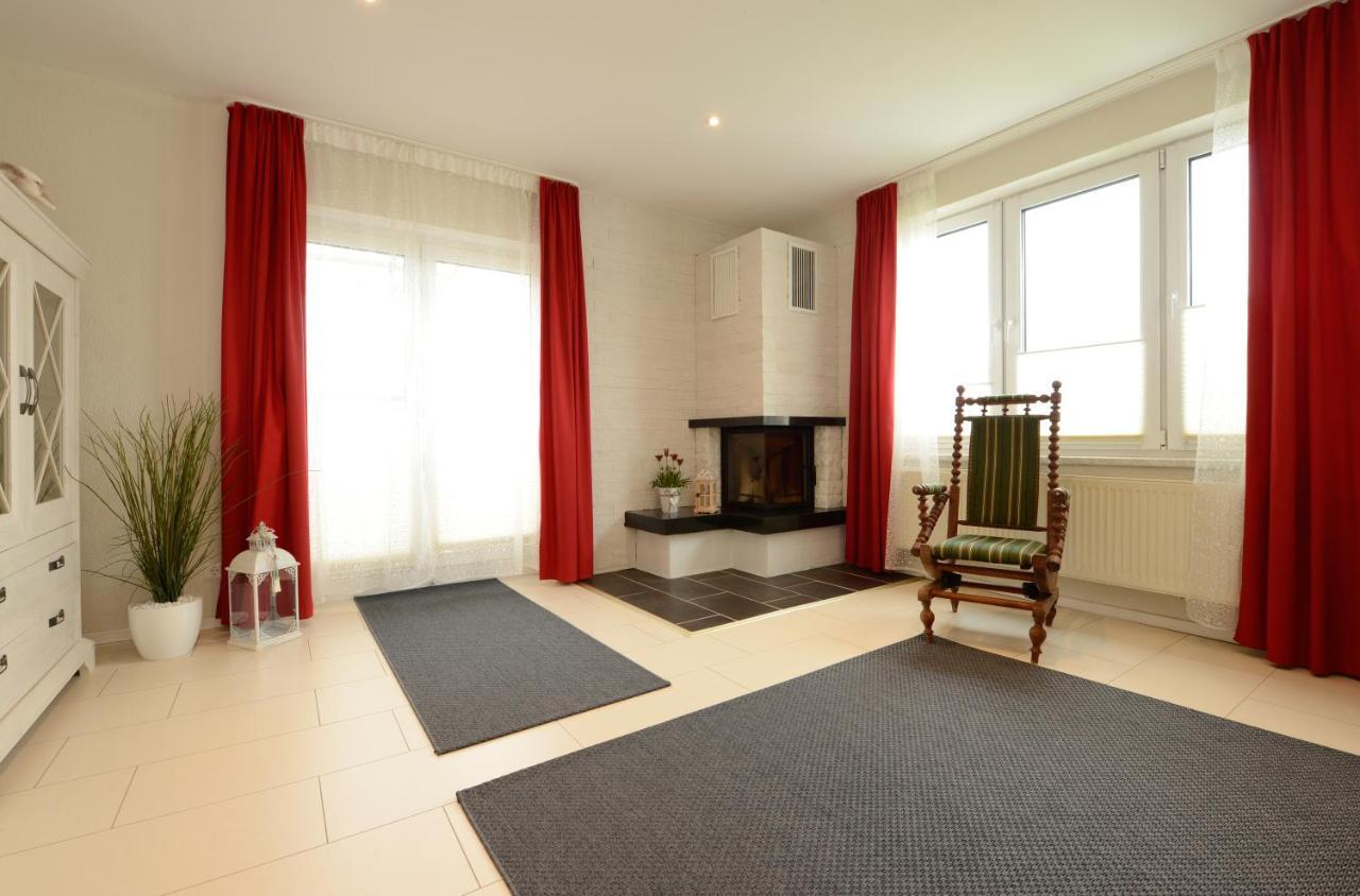 Ferienwohnung Seestern Fuer 6 Personen Mit Kamin & Terrasse Boltenhagen  Buitenkant foto